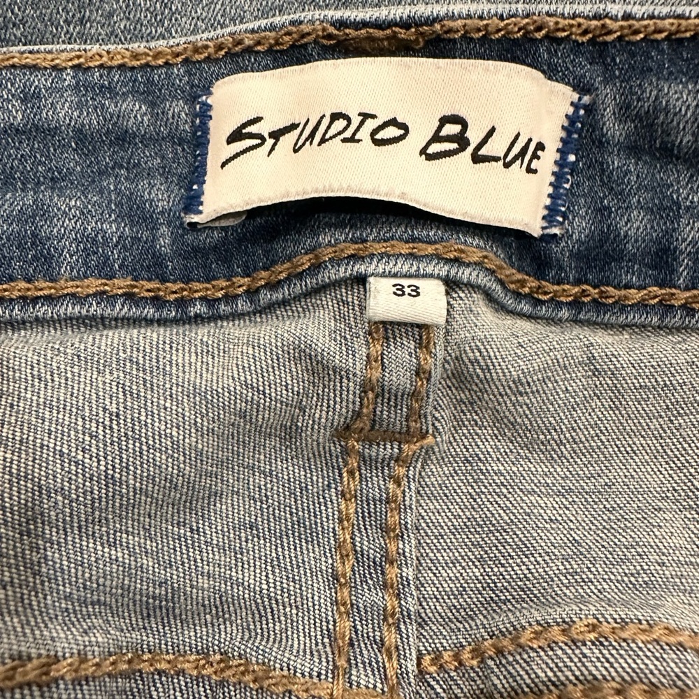Studio Blue Distressed - Picture 5 of 9